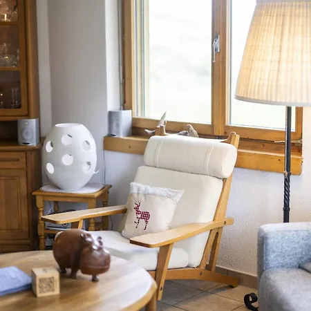 Chasa Serras Adrian Apartment Scuol