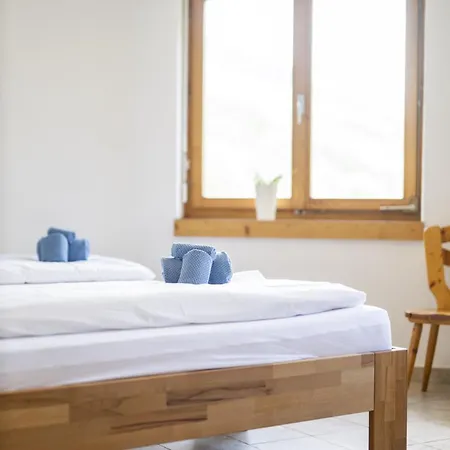 Chasa Serras Adrian Apartment