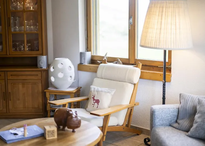 Chasa Serras Adrian Apartment Scuol