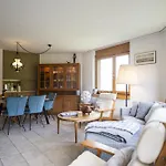 Chasa Serras Adrian Apartamento Scuol