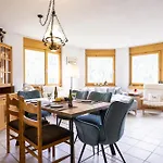 Chasa Serras Adrian * Scuol